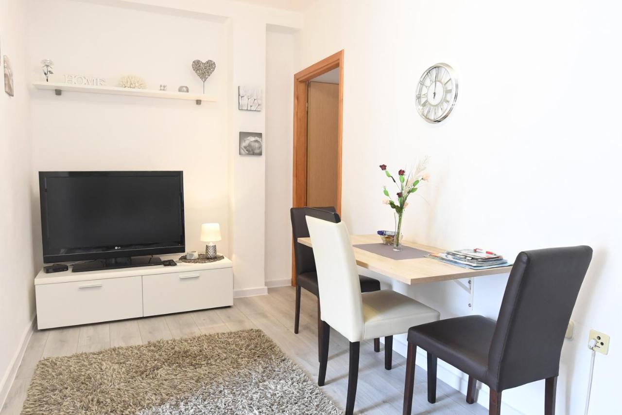 Apartment Karla ซาดาร์ ภายนอก รูปภาพ
